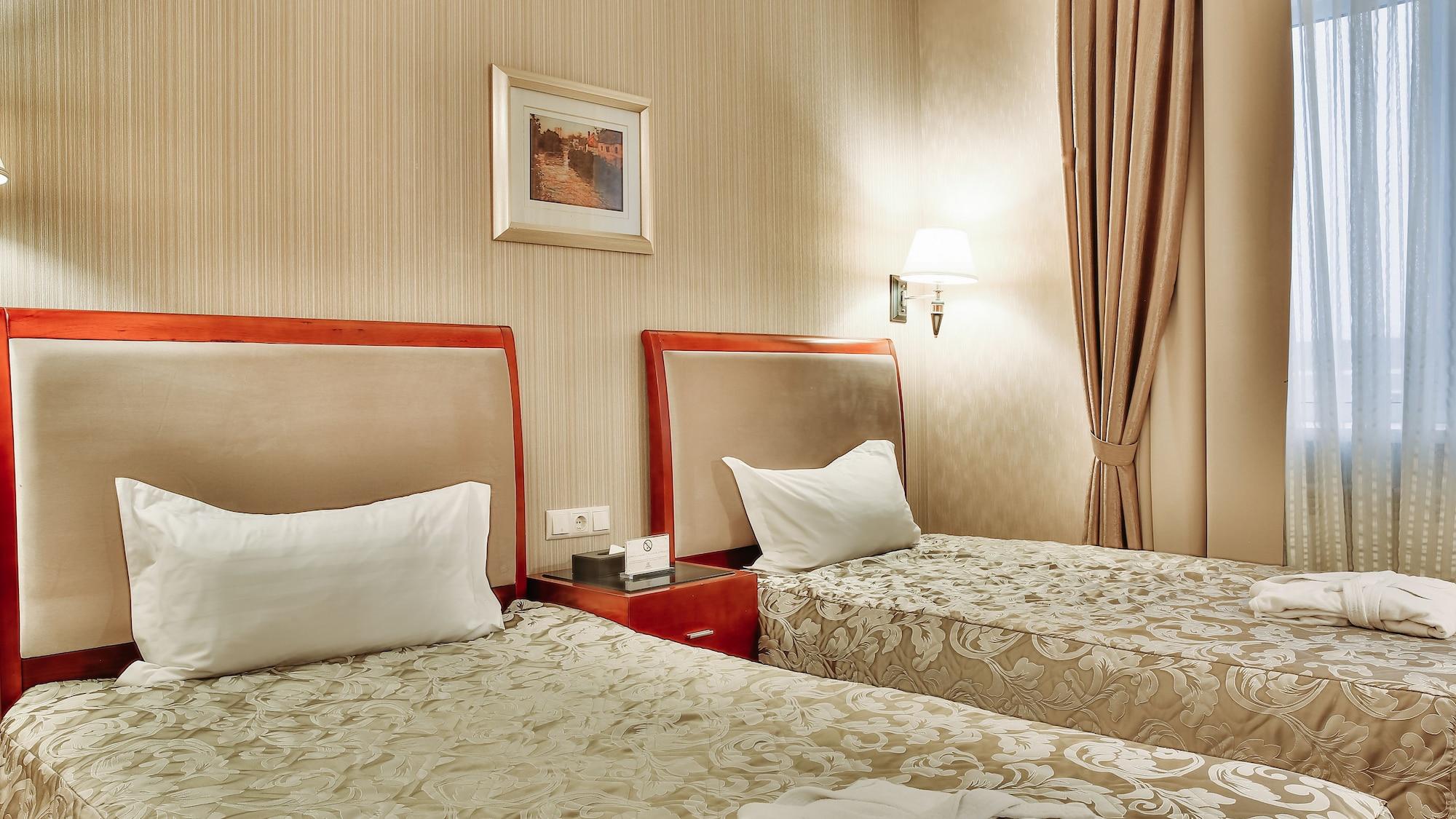 Goldman Empire Hotel Asztana Kültér fotó