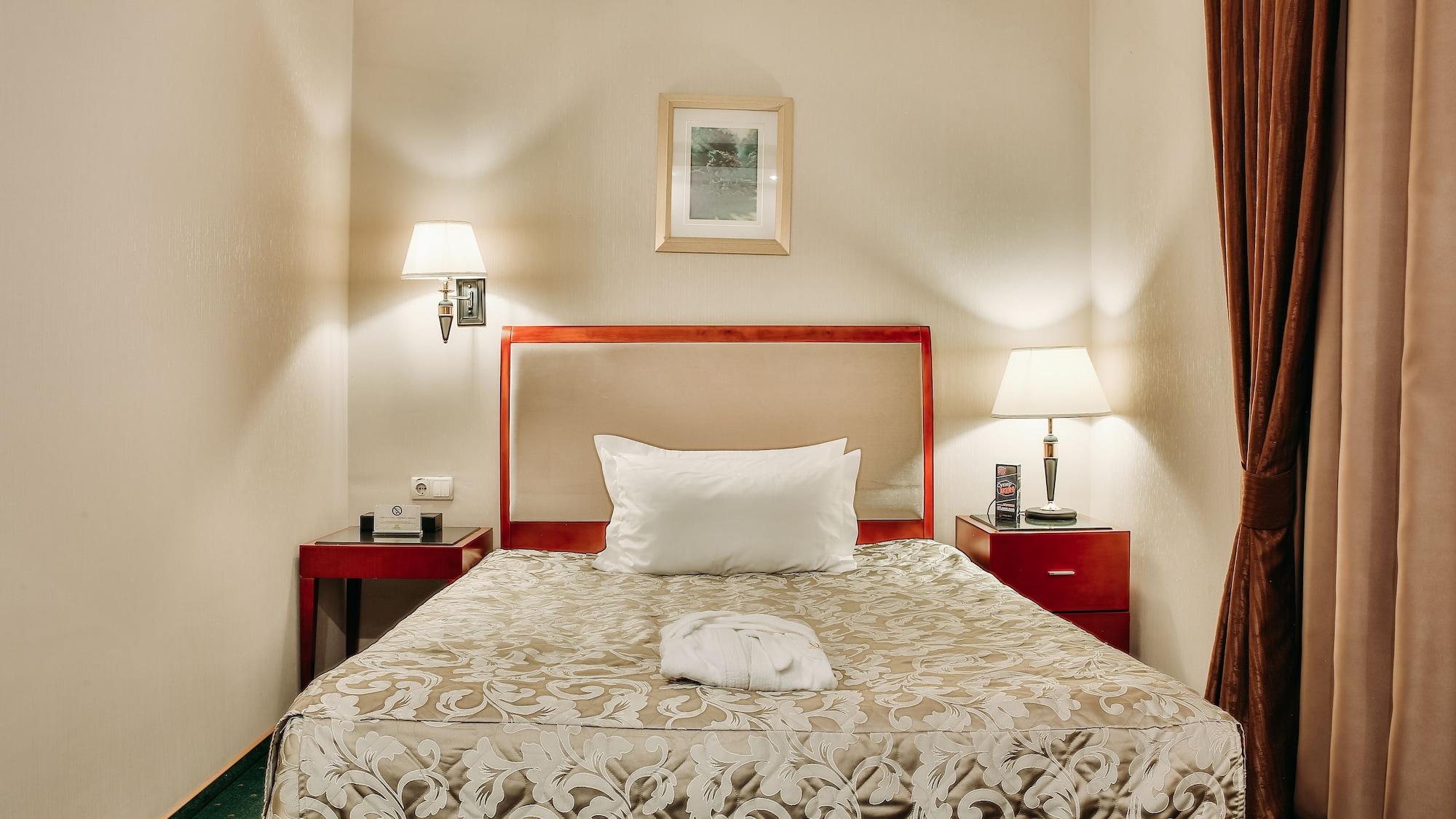 Goldman Empire Hotel Asztana Kültér fotó